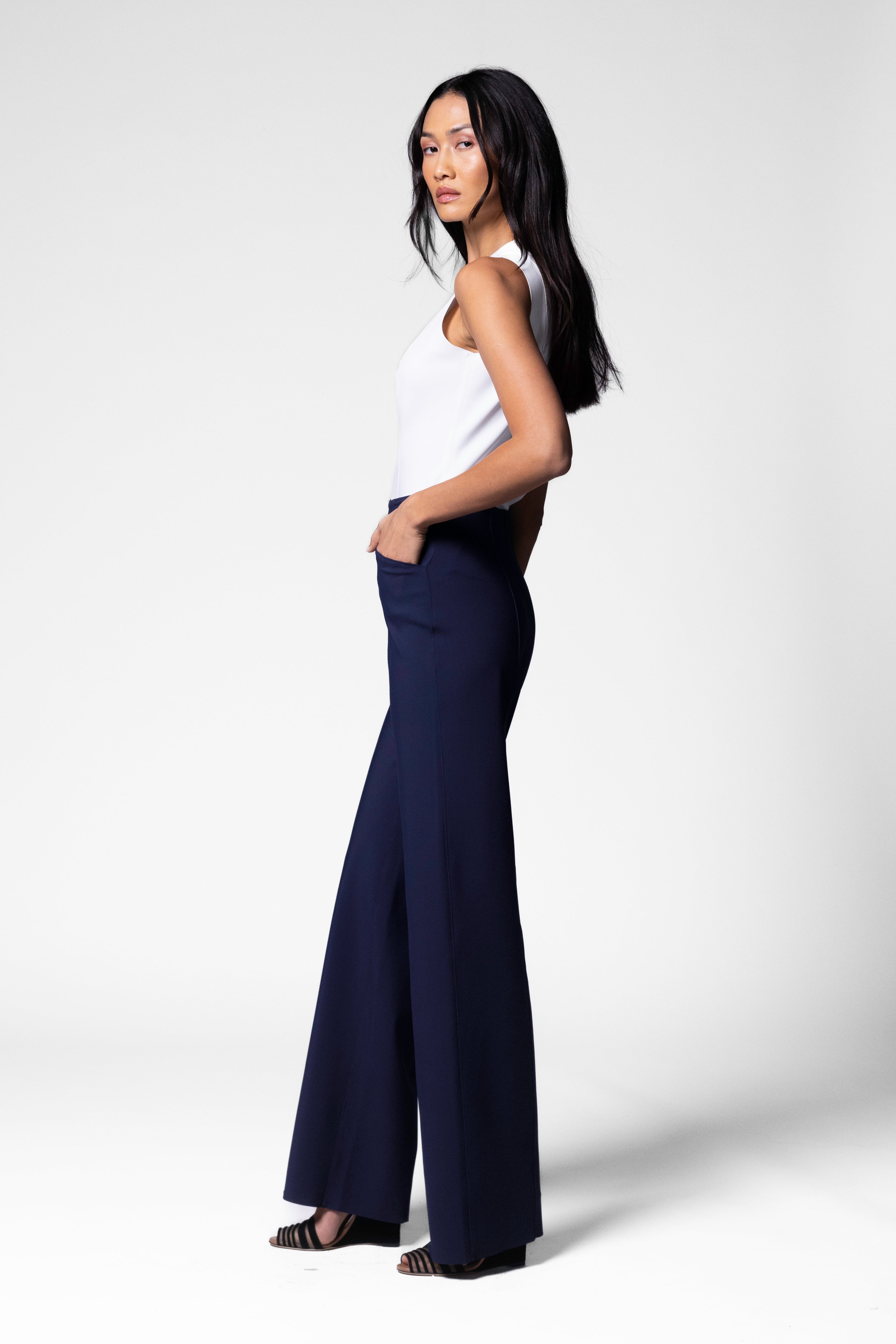 Zadie Pant - Midnight – Maria Pinto