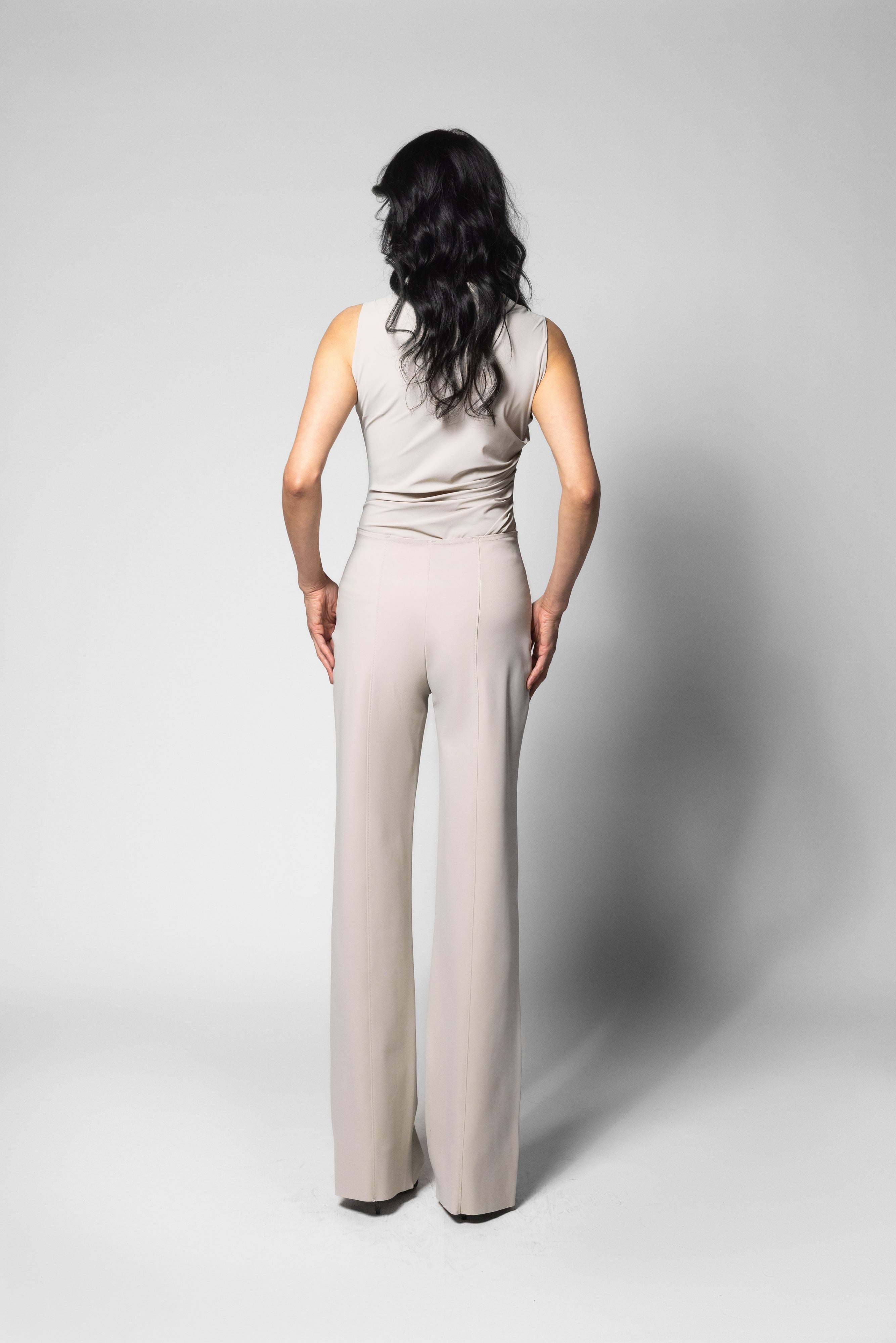 Zadie Pant - Avalanche