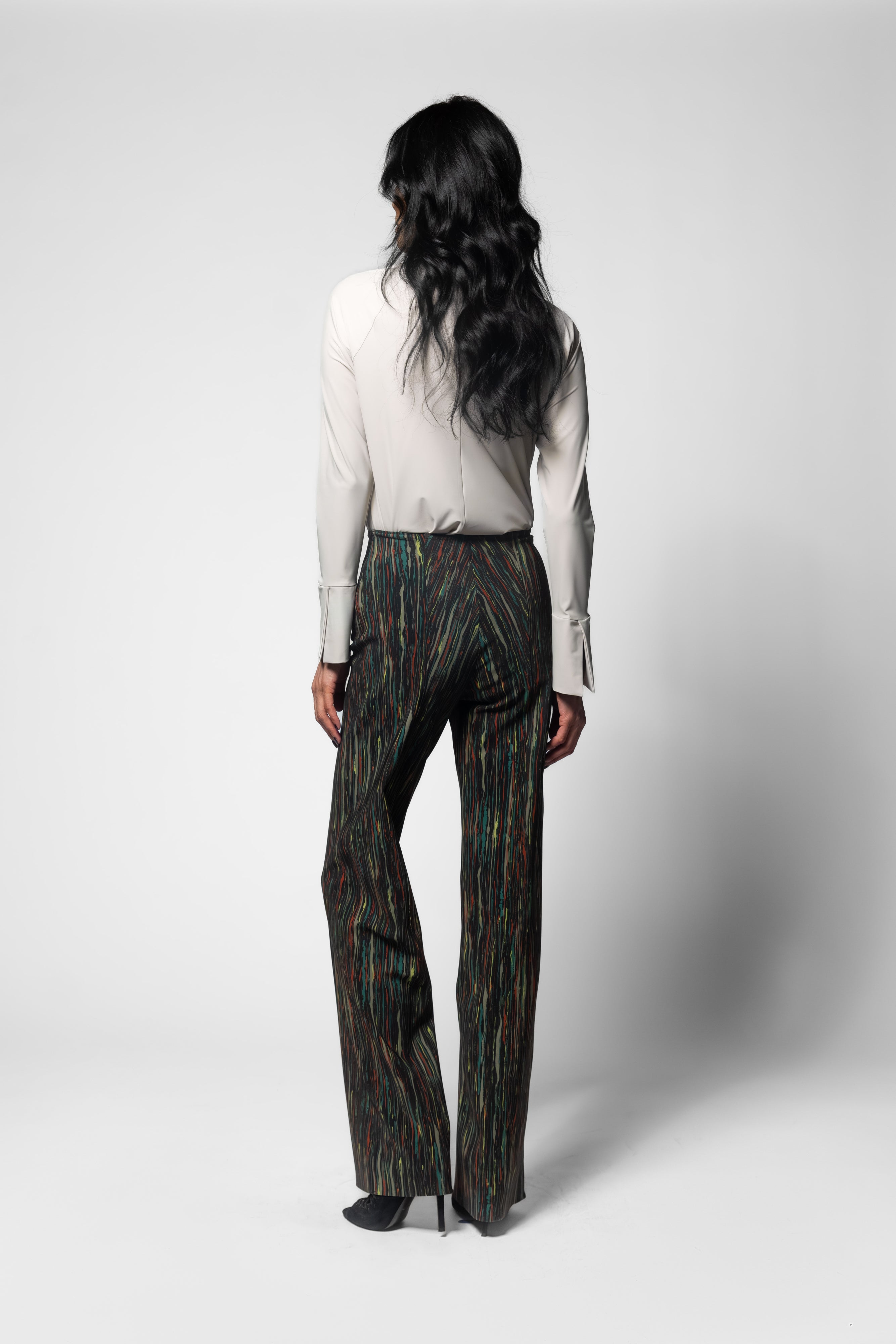 Zadie Pant - Nemi Print
