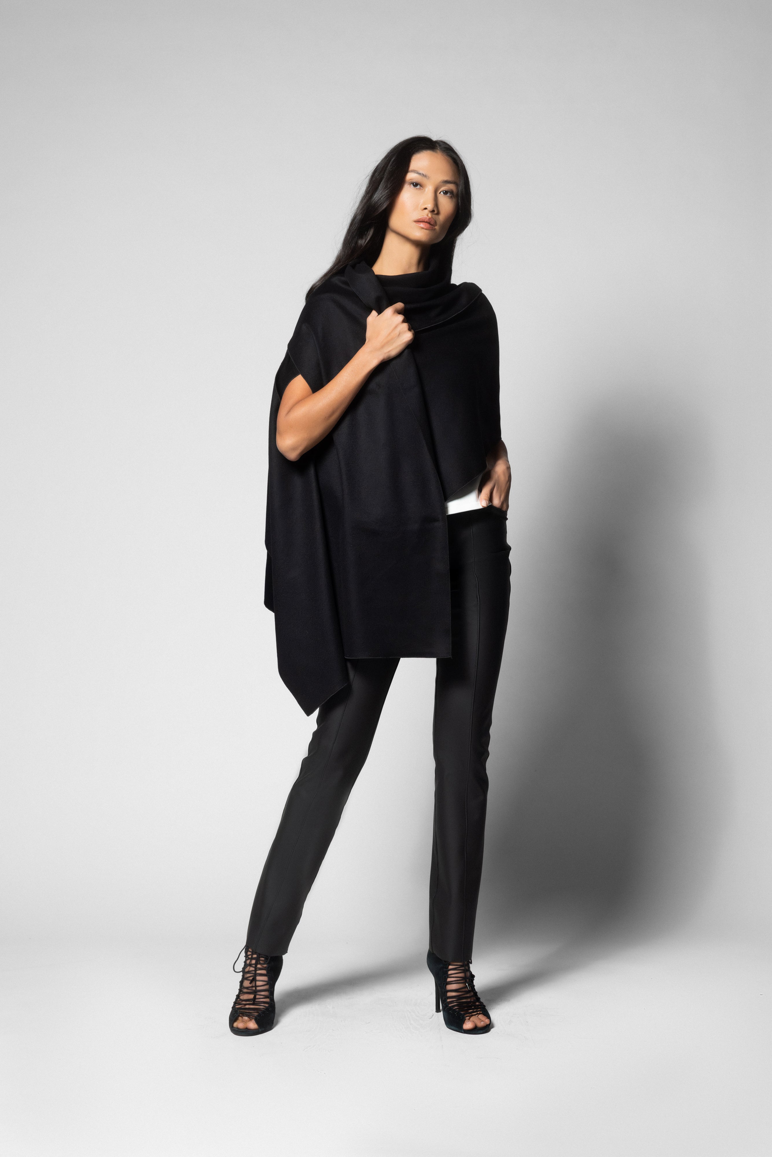 Wool/Cashmere Caress Wrap - Black