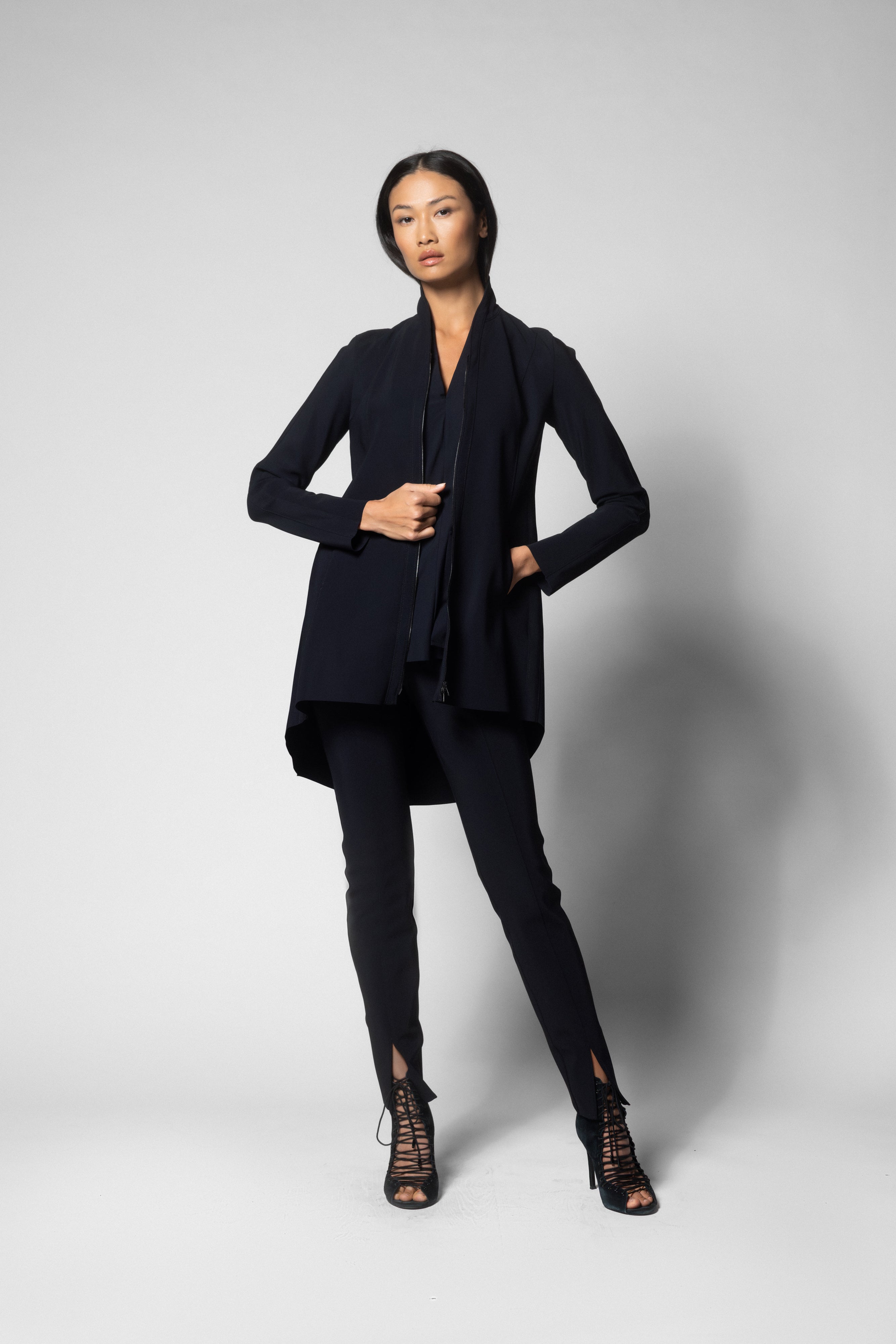 Salome 2 Top - Black