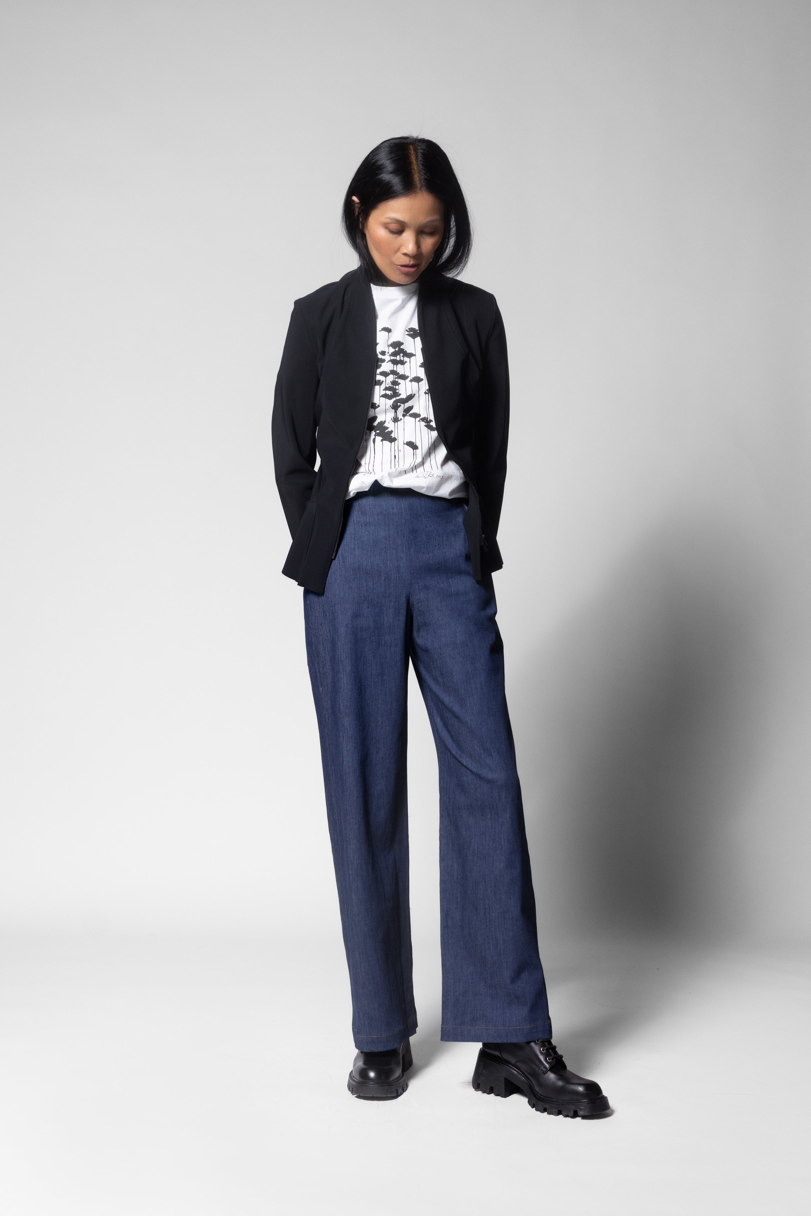 Jezebel Jacket - Black