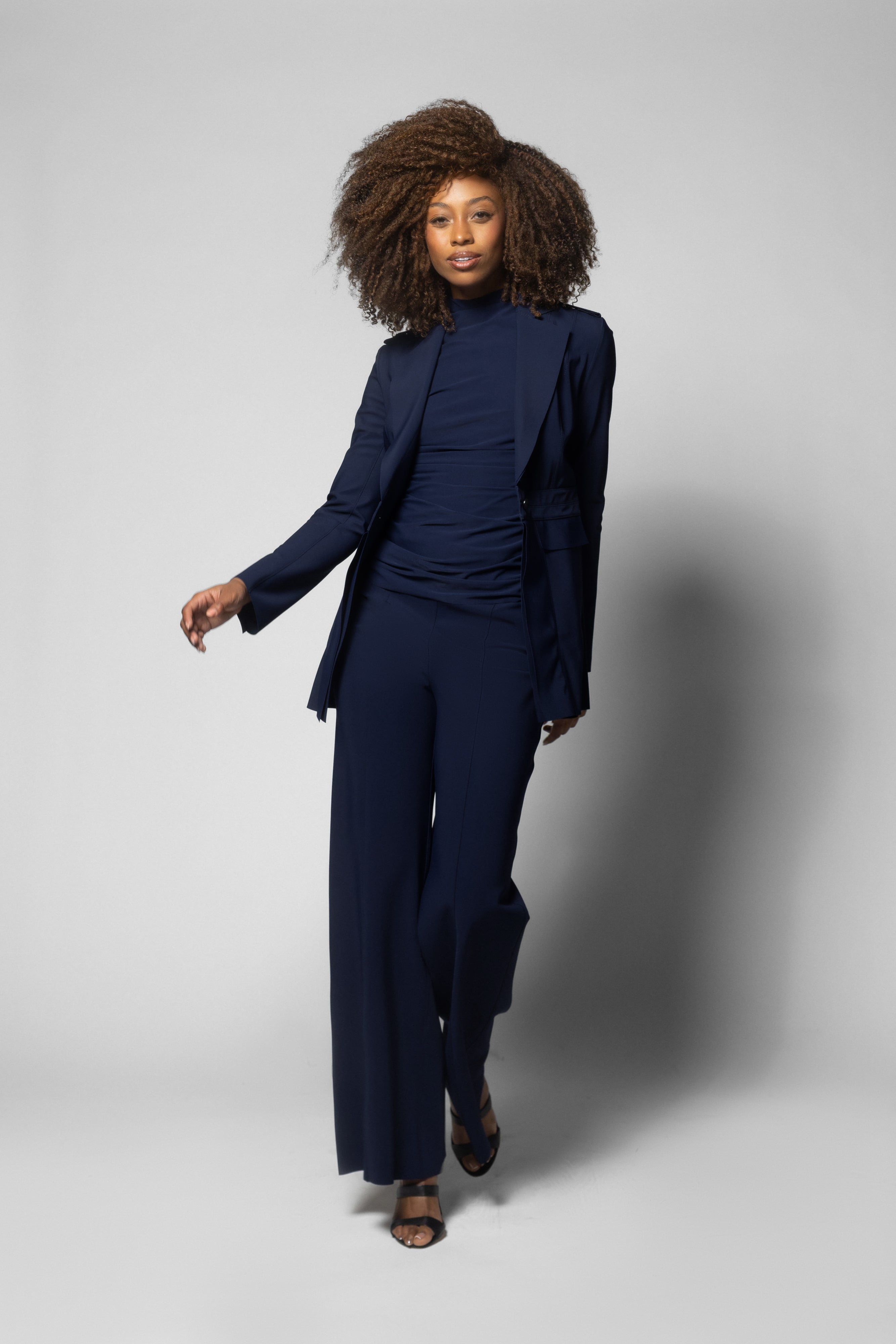 The Suit – Maria Pinto